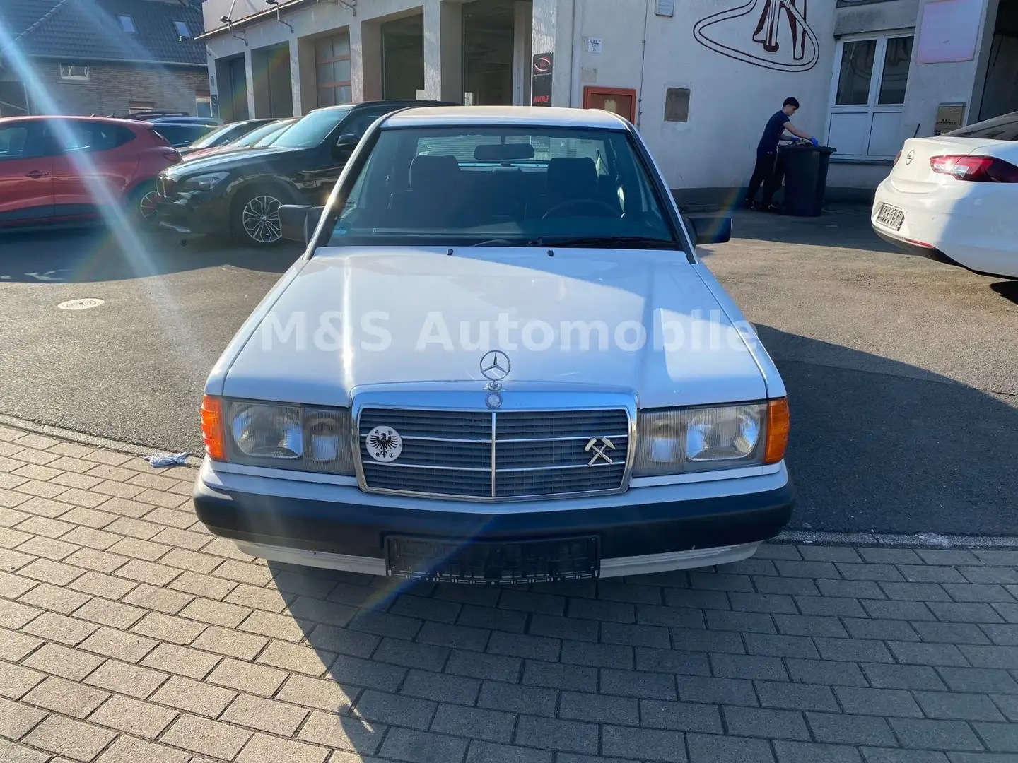 Mercedes-Benz 190 E  H Kennzeichen, Neu Tüv White - 2