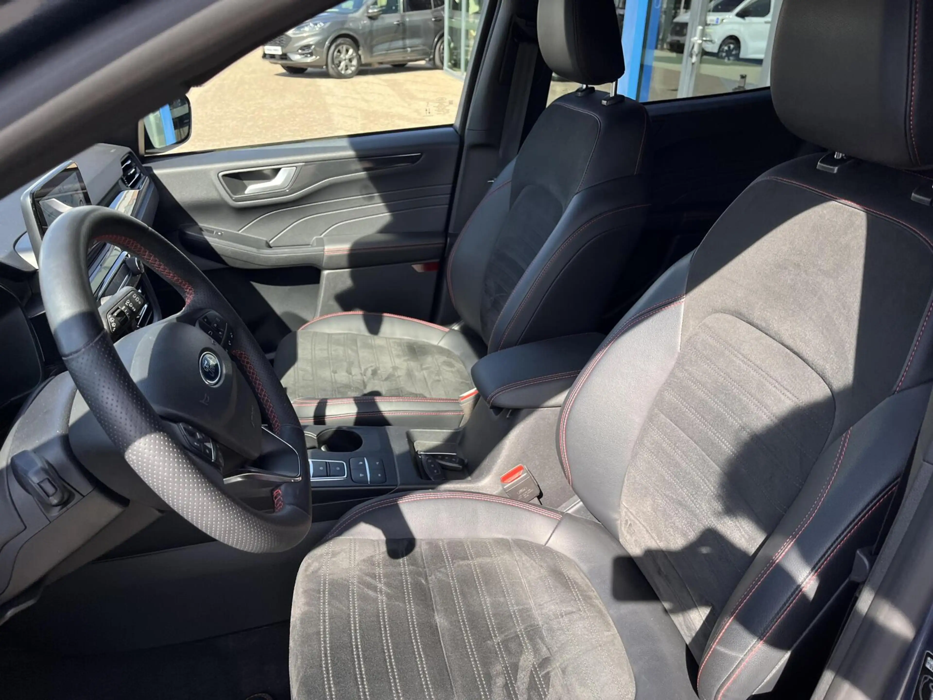 Ford Kuga 2.5 PHEV ST-Line X 225PK Adaptieve Cruise Winterpa — photo 3