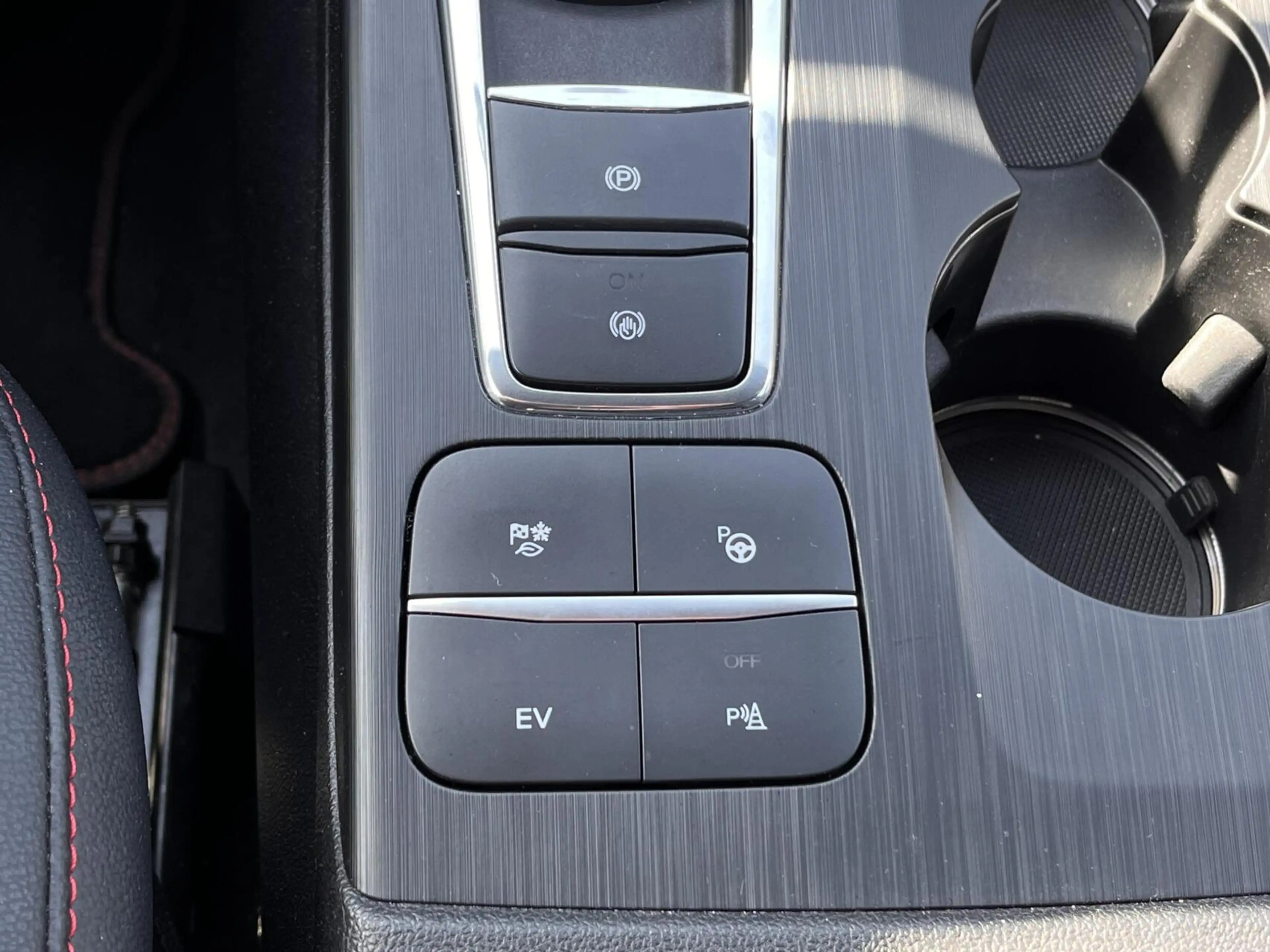 Ford Kuga 2.5 PHEV ST-Line X 225PK Adaptieve Cruise Winterpa — photo 28