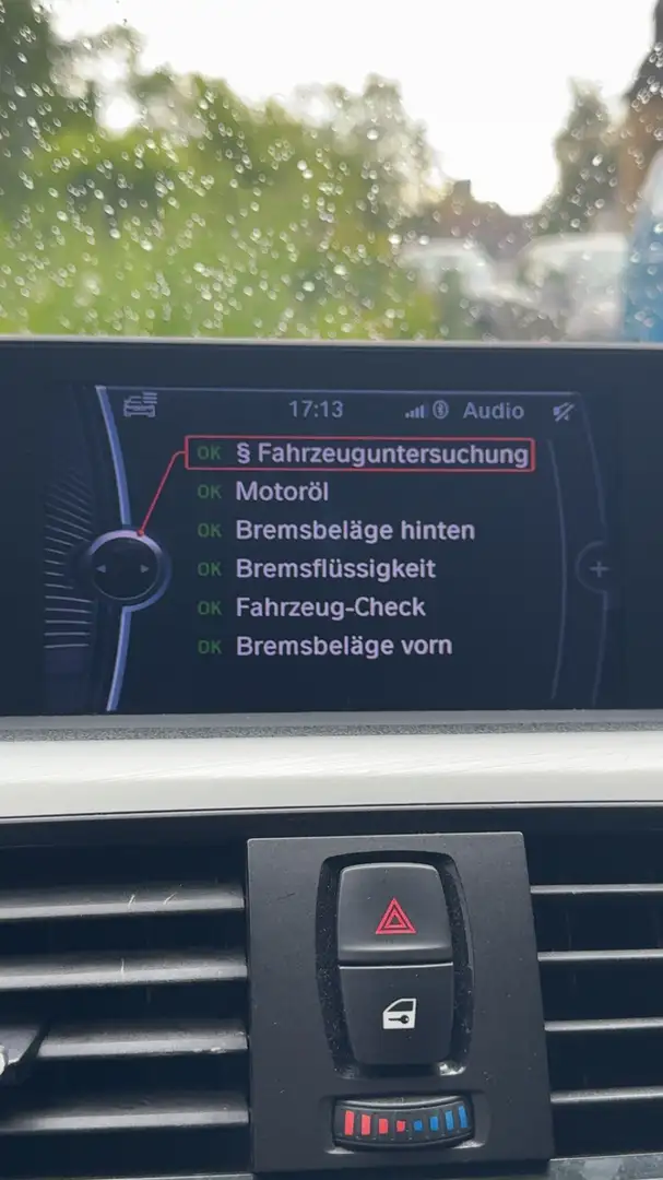 BMW 318 BMW 318 F30 Lim. Nahezu voll ausgestattet Gris - 2