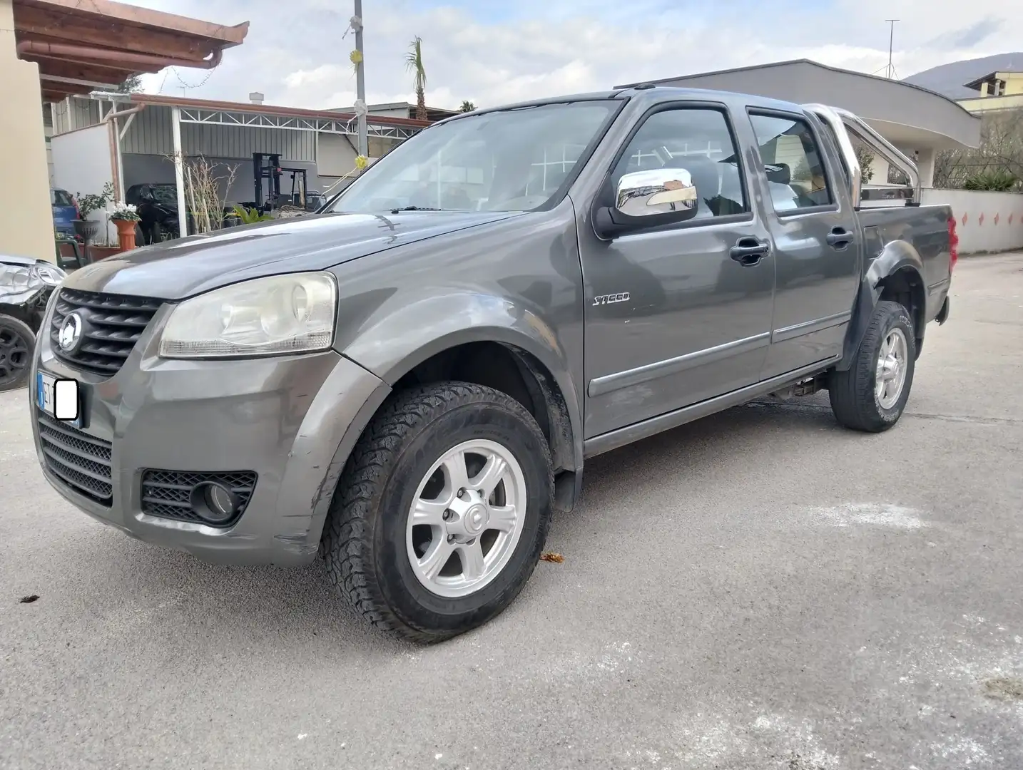 Great Wall Steed Steed  DC 2.0 tdi 140cv  4x4 Grau - 1