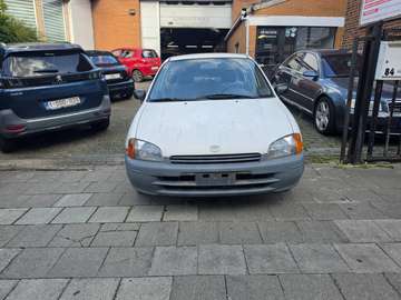 1.3i 16v XT