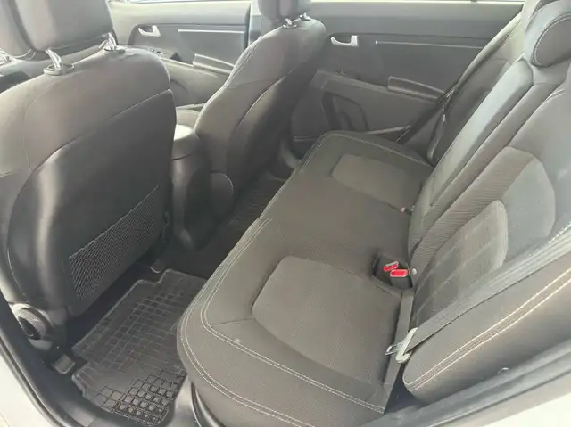Kia Sportage view 11