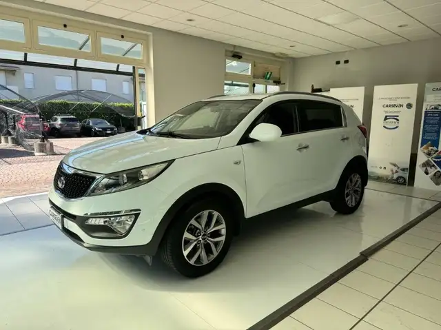 2016 Kia Sportage in White for sale
