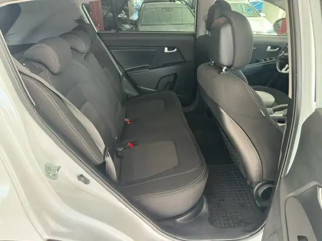 Kia Sportage view 12