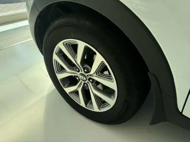 Kia Sportage view 14