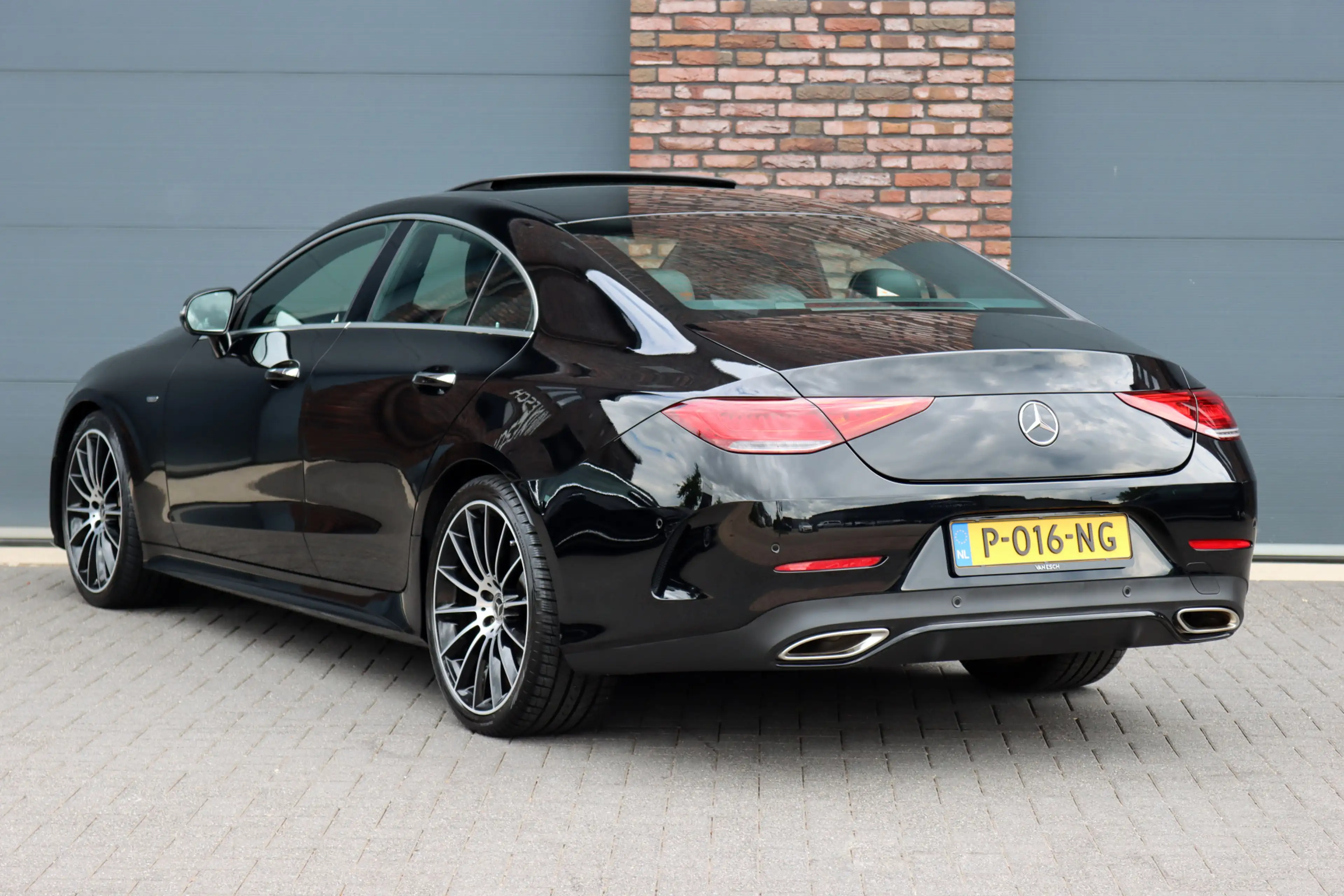 Mercedes-Benz CLS 450 4MATIC AMG Line 'Edition 1' | Premium+ | Luchtveri — photo 5