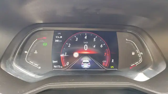 Renault Clio view 12