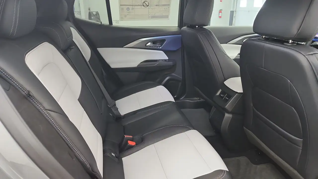 Chevrolet Equinox снимка Chevrolet Equinox