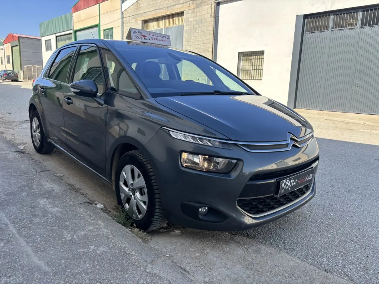 Citroen C4 Picasso 1.6BlueHDI S&S Intensive 120 Gris - 2