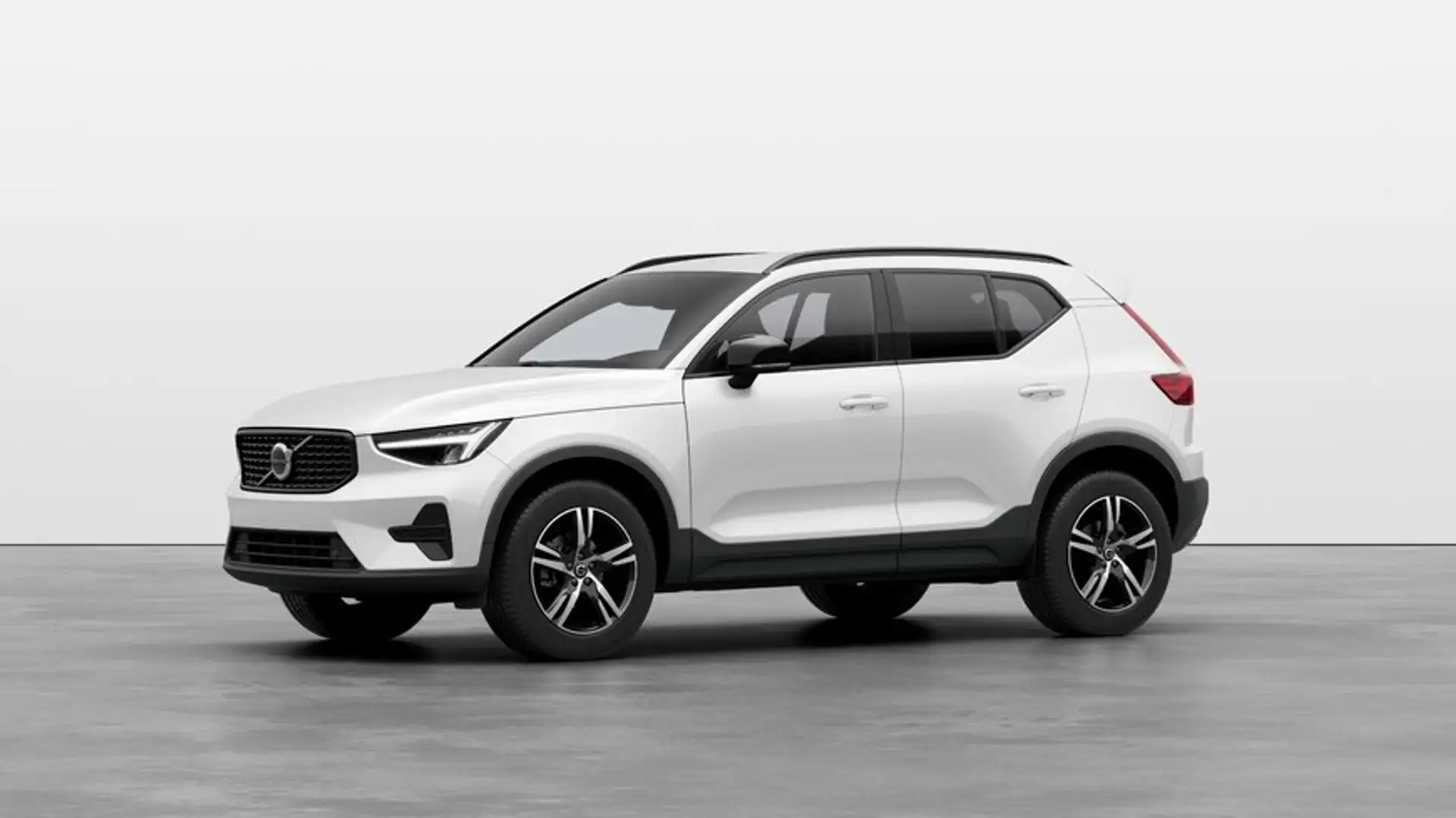 Volvo XC40 2.0 B3 PLUS DARK AUTO 163 CV - 2