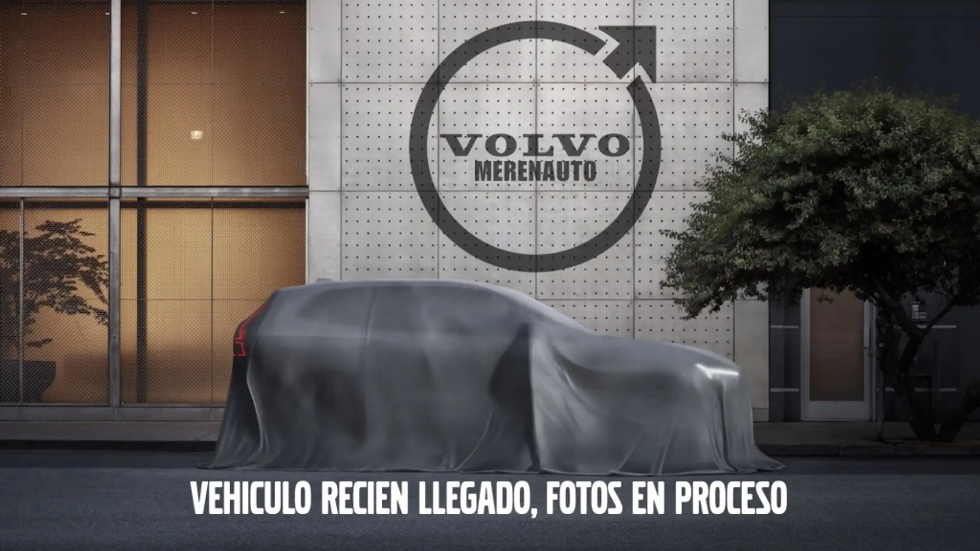 Volvo XC40 2.0 B3 PLUS DARK AUTO 163 CV - 1