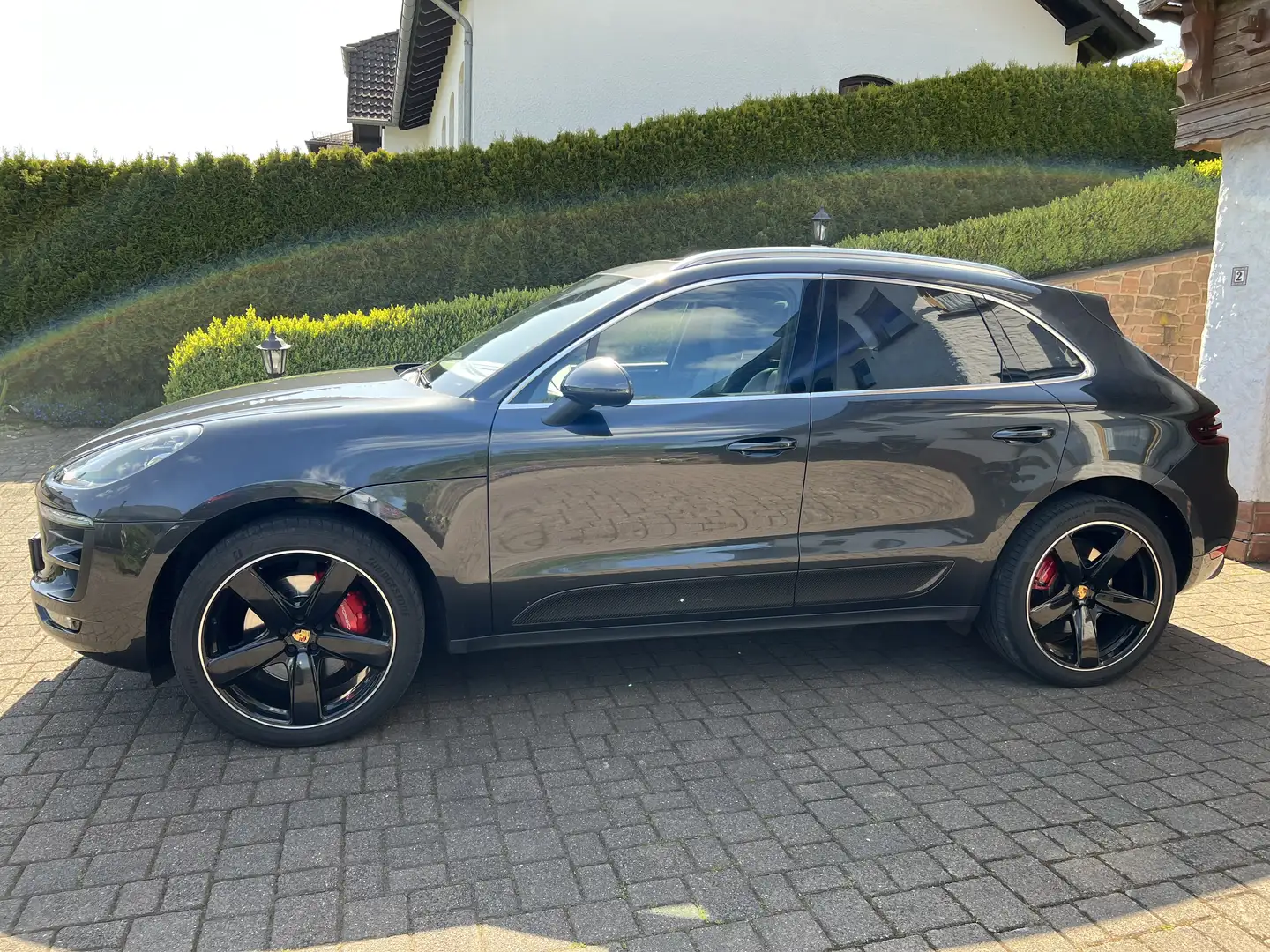 Porsche Macan Turbo PDK - 2