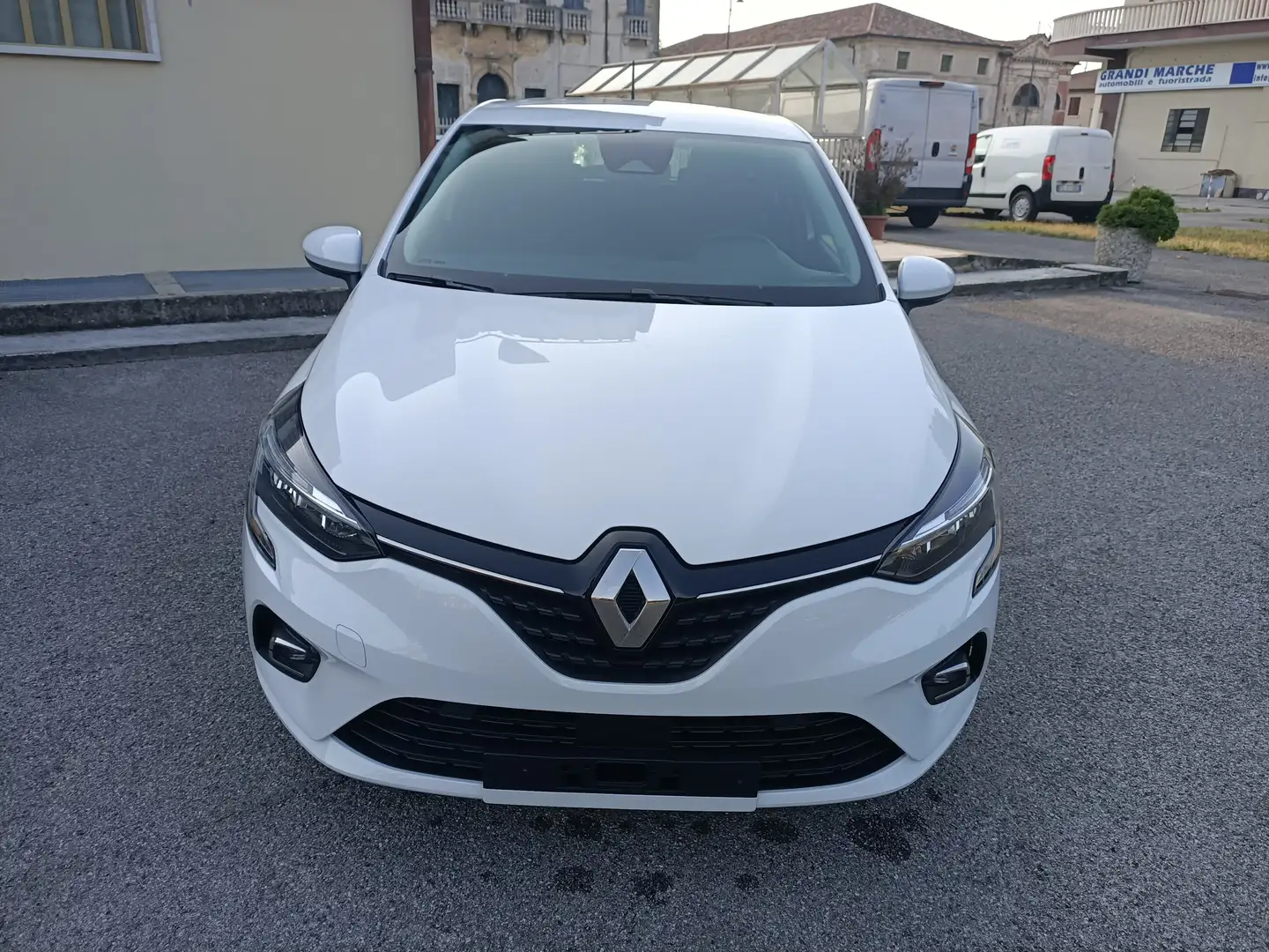 Renault Clio SCe 65 CV 5 porte Business Bianco - 2