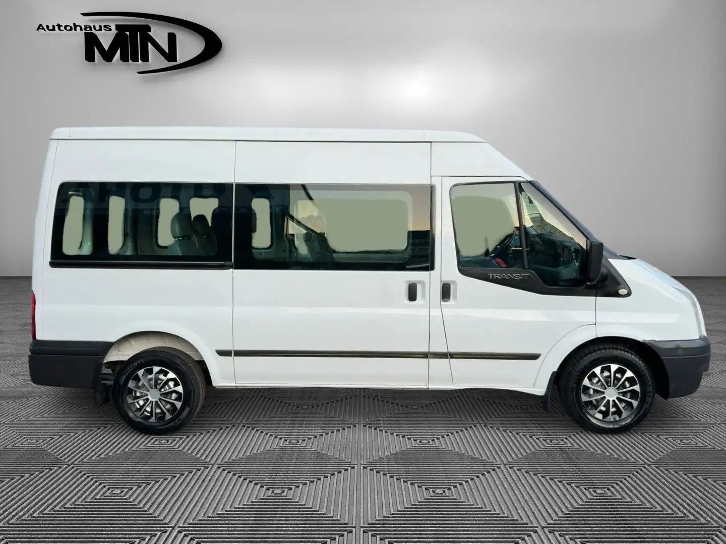 Ford Transit 9.Sitzer H2+L2/KLIMA/TEMPO/AHK/1.HAND Weiß - 2