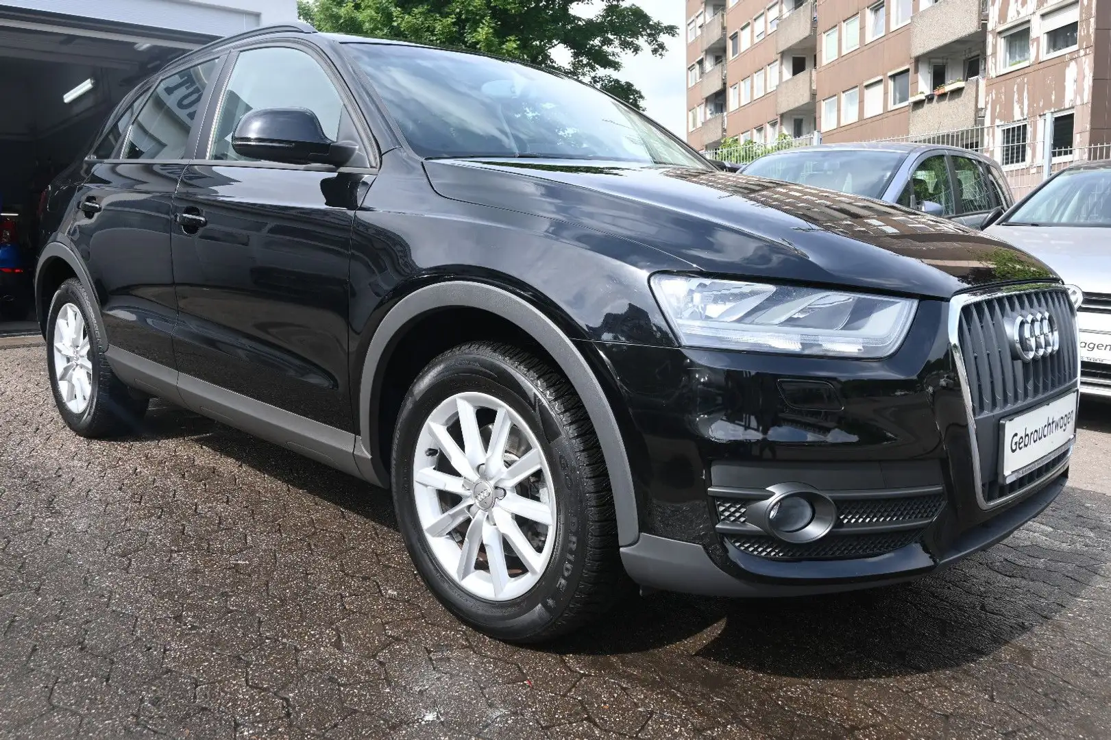 Audi Q3 1.4 TFSI*1.Hand*Erst 36tkm*Navi*Key*Allwetter Negro - 2