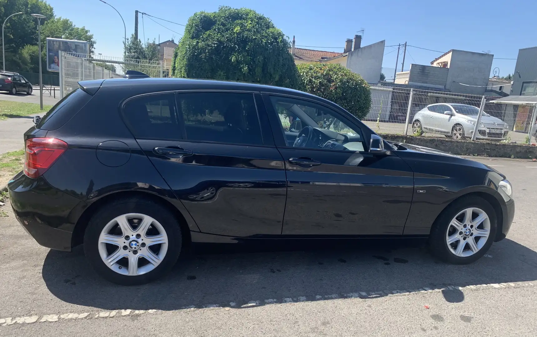 BMW 116 116d Aut. Sport Line - 2