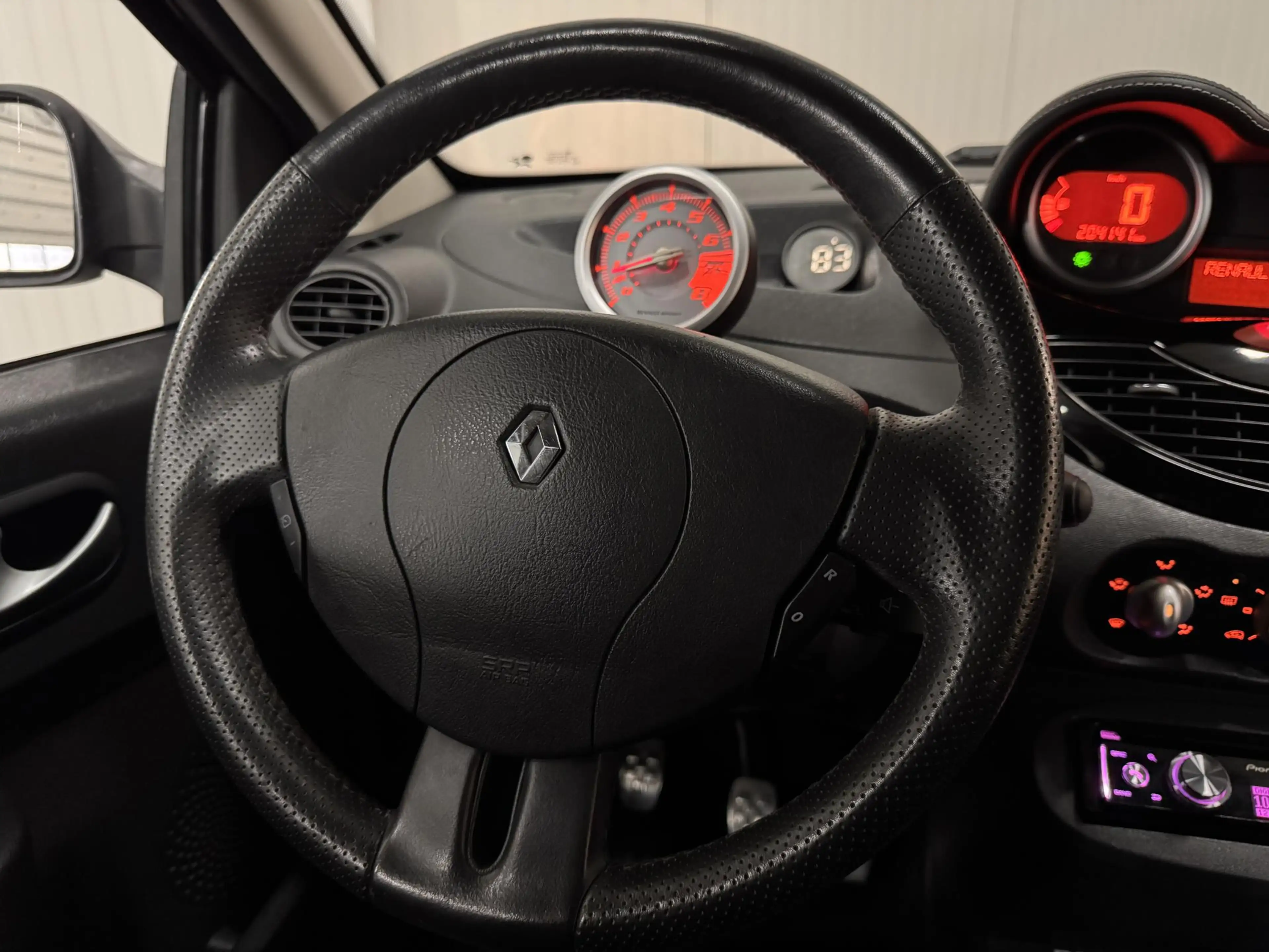 Renault Twingo 1.6 16V RS ORIGINELE-NED.-AUTO VOL.-ONDERH. AIRCO — photo 5