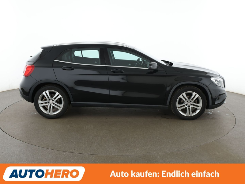 Mercedes-Benz GLA 180 GLA 180 Urban*NAVI*TEMPO*PDC*SHZ*ALU* — photo 7