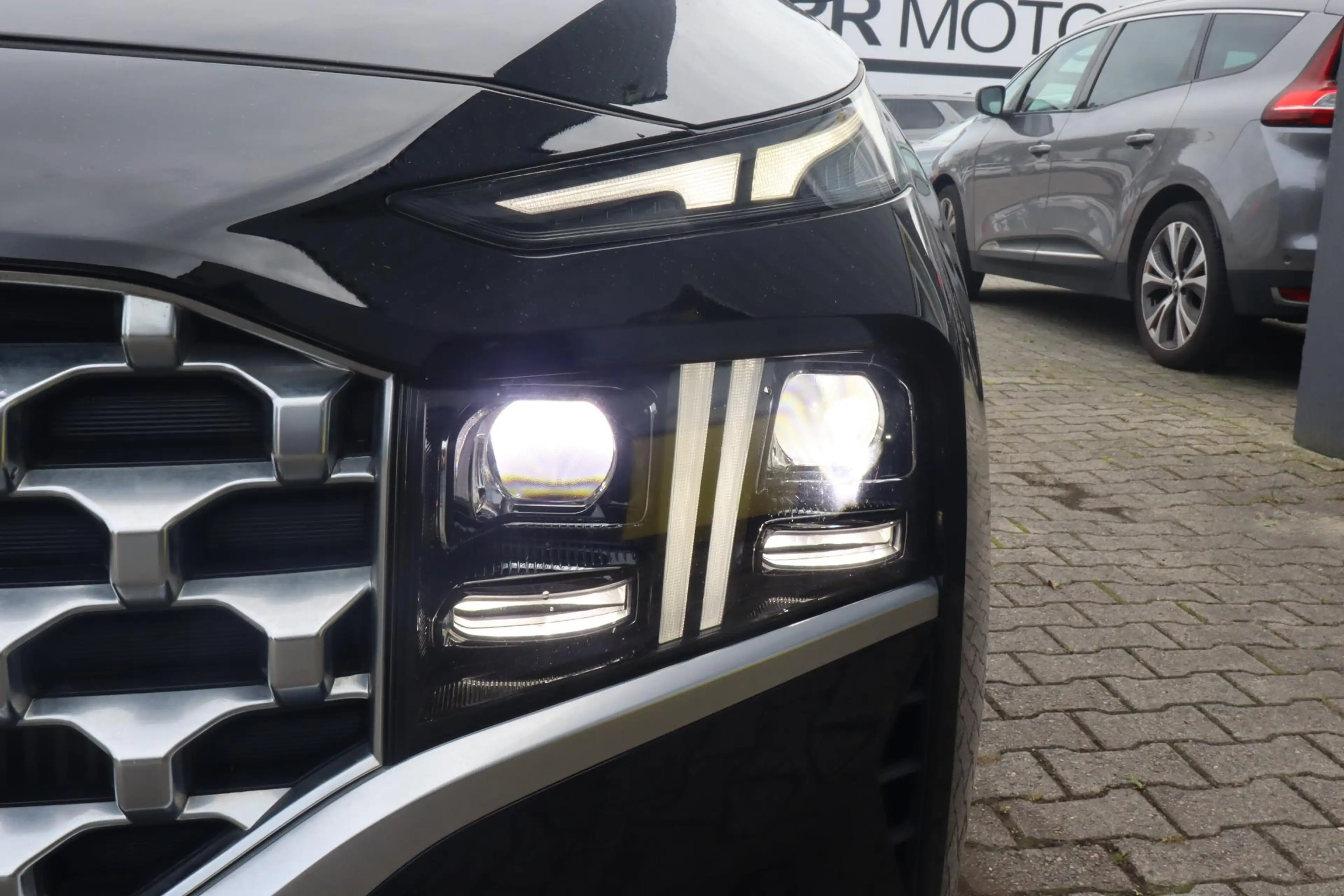 Hyundai SANTA FE 1.6 T-GDI PHEV Premium | 7 zitplaatsen | Camera | — photo 11