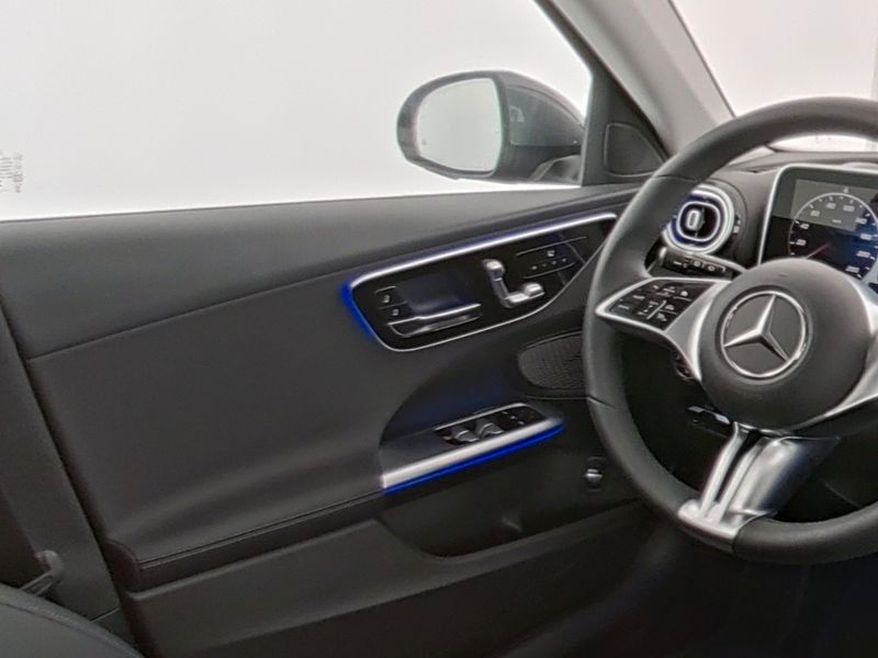 Mercedes-Benz C 220 AVANTGARDE+DIS+HUD+360°+DAB+MEMORY+SPUR — photo 8