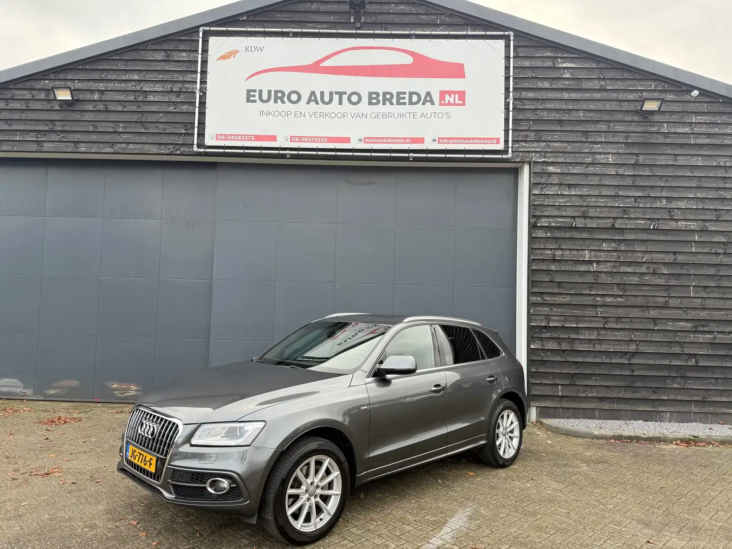 Audi Q5 3.0 TDI quattro Pro Line Plus 3x s-line Grau - 1