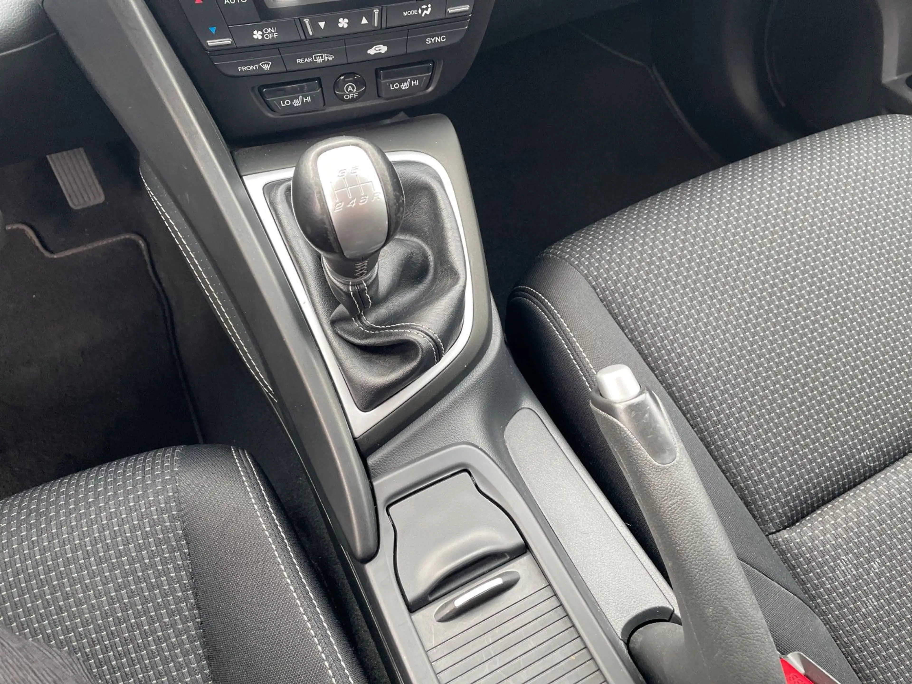 Honda Civic Lim.5 1.3 Schaltgetriebe - 1.4 Elegance — photo 11