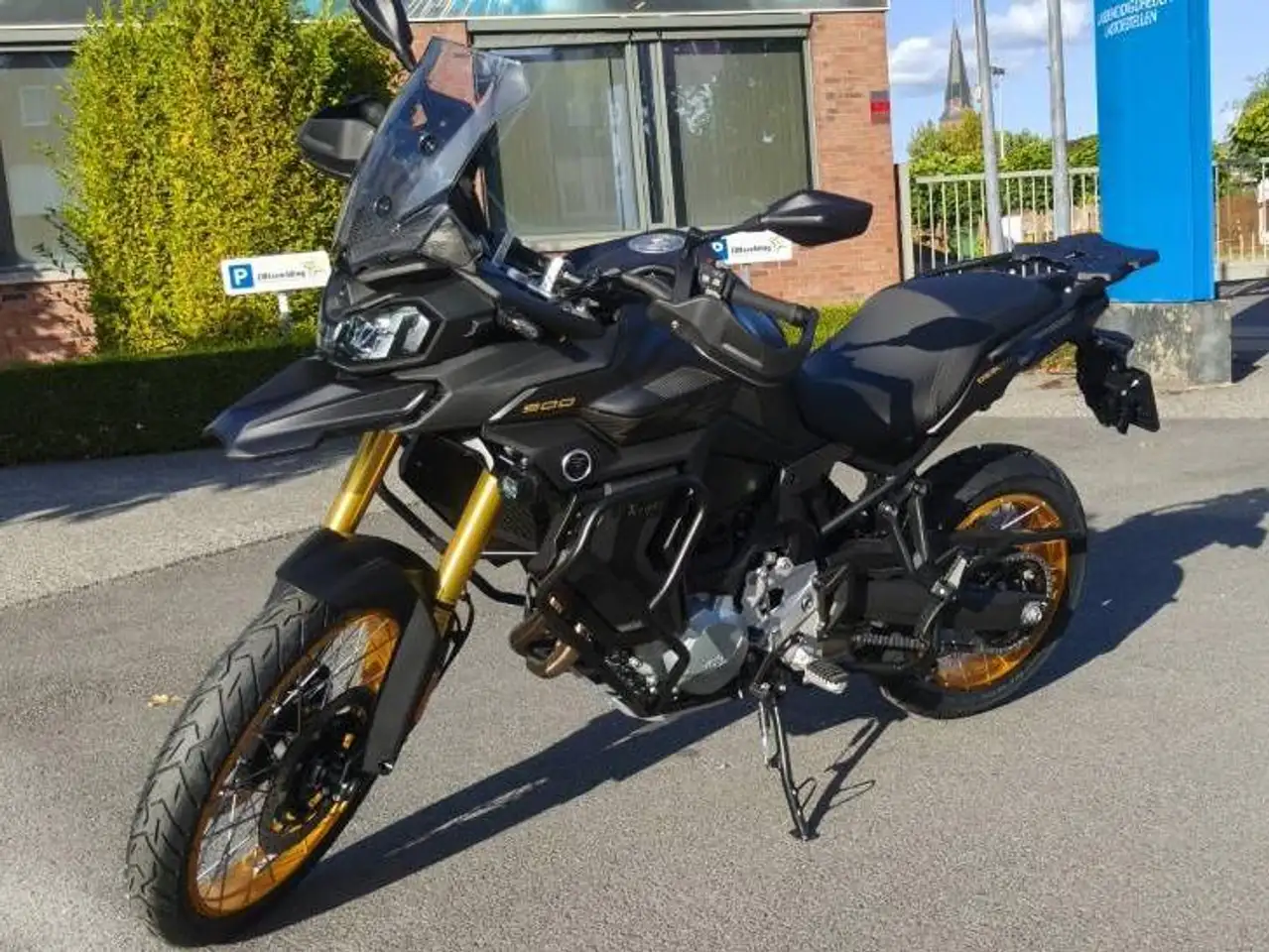 Voge DS900X