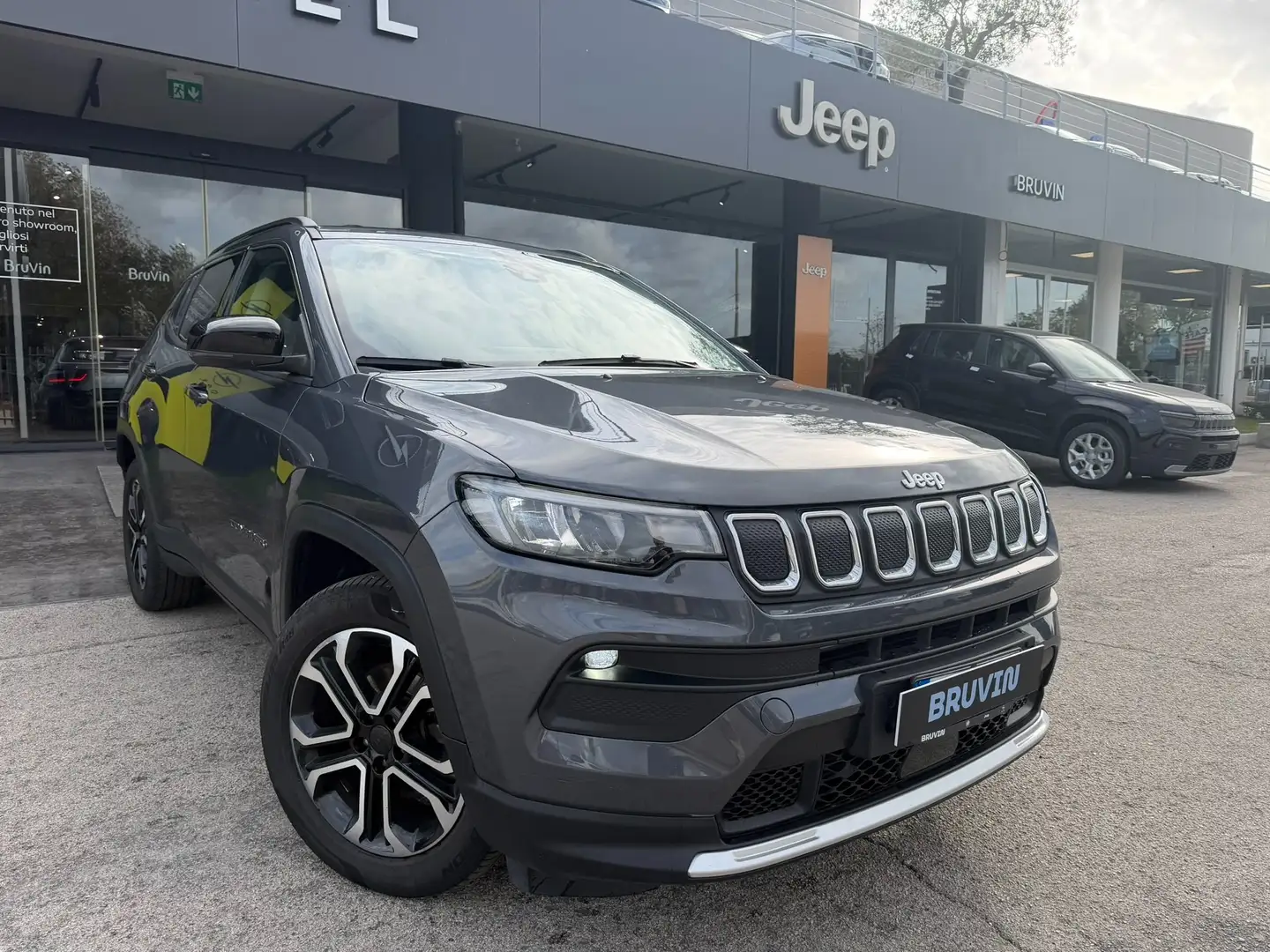 Jeep Compass Compass II 2021 1.6 mjt Limited 2wd 130cv Grigio - 1