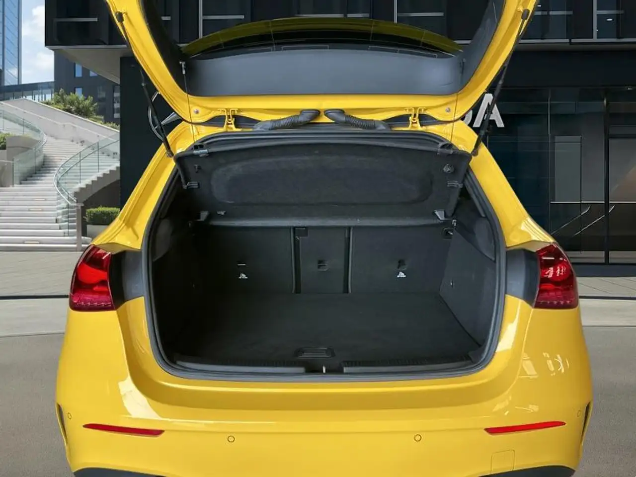 Mercedes-Benz A-Class e AMG Pack Night Toit Pano, миниатюра 10