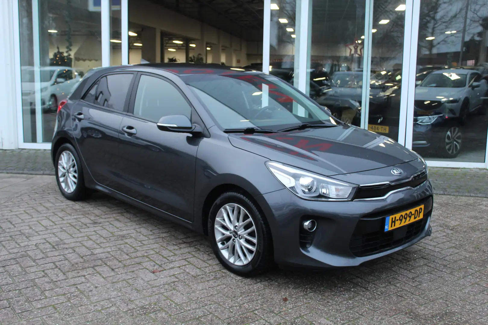 Kia Rio 1.0 TGDI DynamicPlusLine Gris - 2