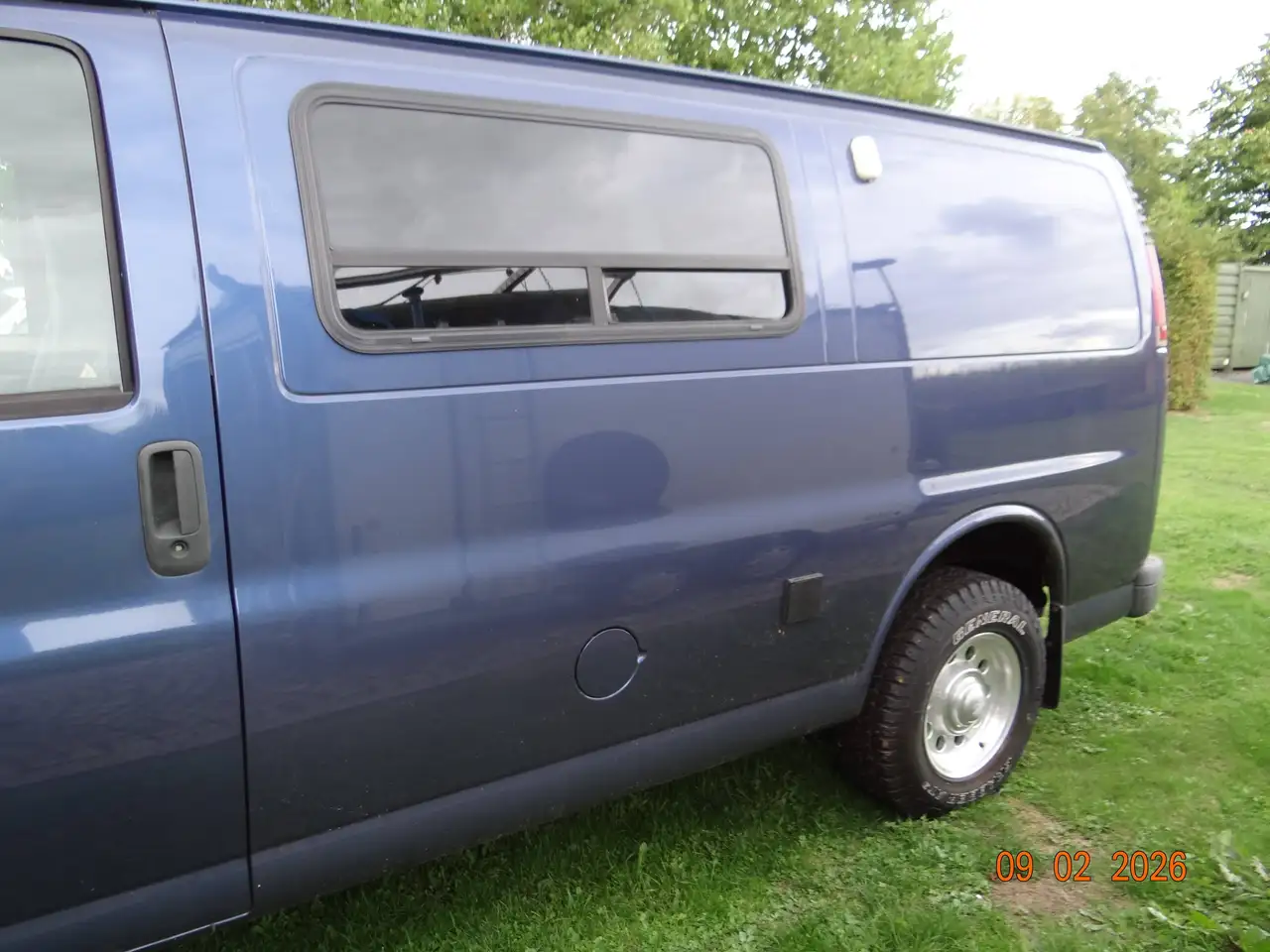 Chevrolet Chevy Van G2500, foto 2