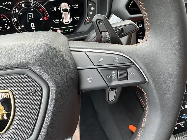 Lamborghini Urus URUS SE Aut. Ansicht 27