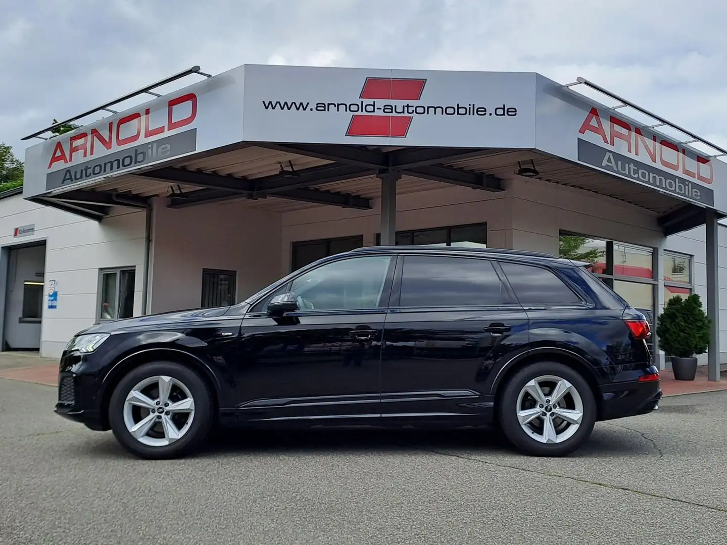 Audi Q7 50 TDI quattro tiptronic S line (1. Hand) Schwarz - 1