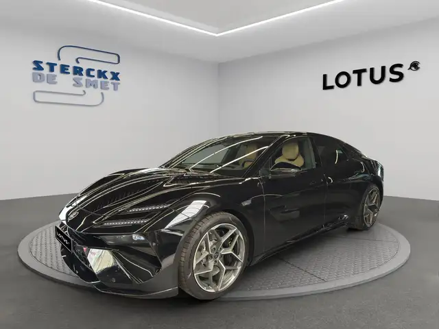 Lotus Emeya 600 GT SE - STELLAR ZWART - GOLD NAPPA LEATHER