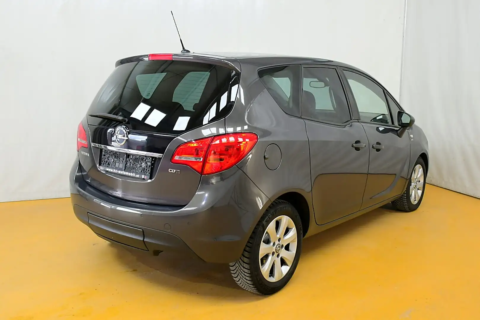 Opel Meriva 1,6 CDTI Ecotec Österreich Active Start/Stop Sy... Grau - 2