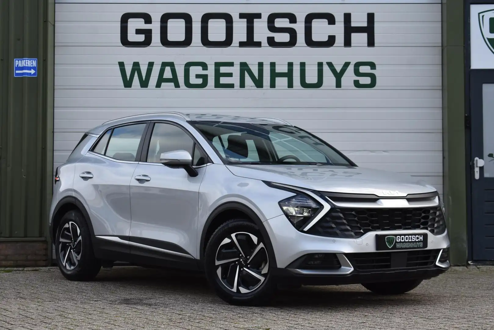 Kia Sportage 1.6 T-GDi MHEV DynamicLine | Trekhaak | 100% Onder Grijs - 2