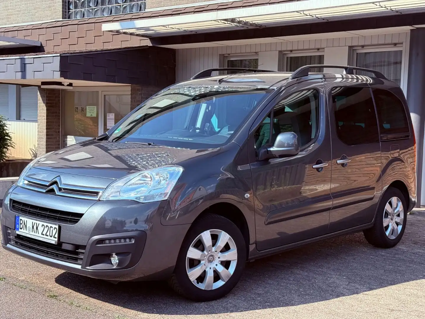 Citroen Berlingo Kombi Selection Grau - 1