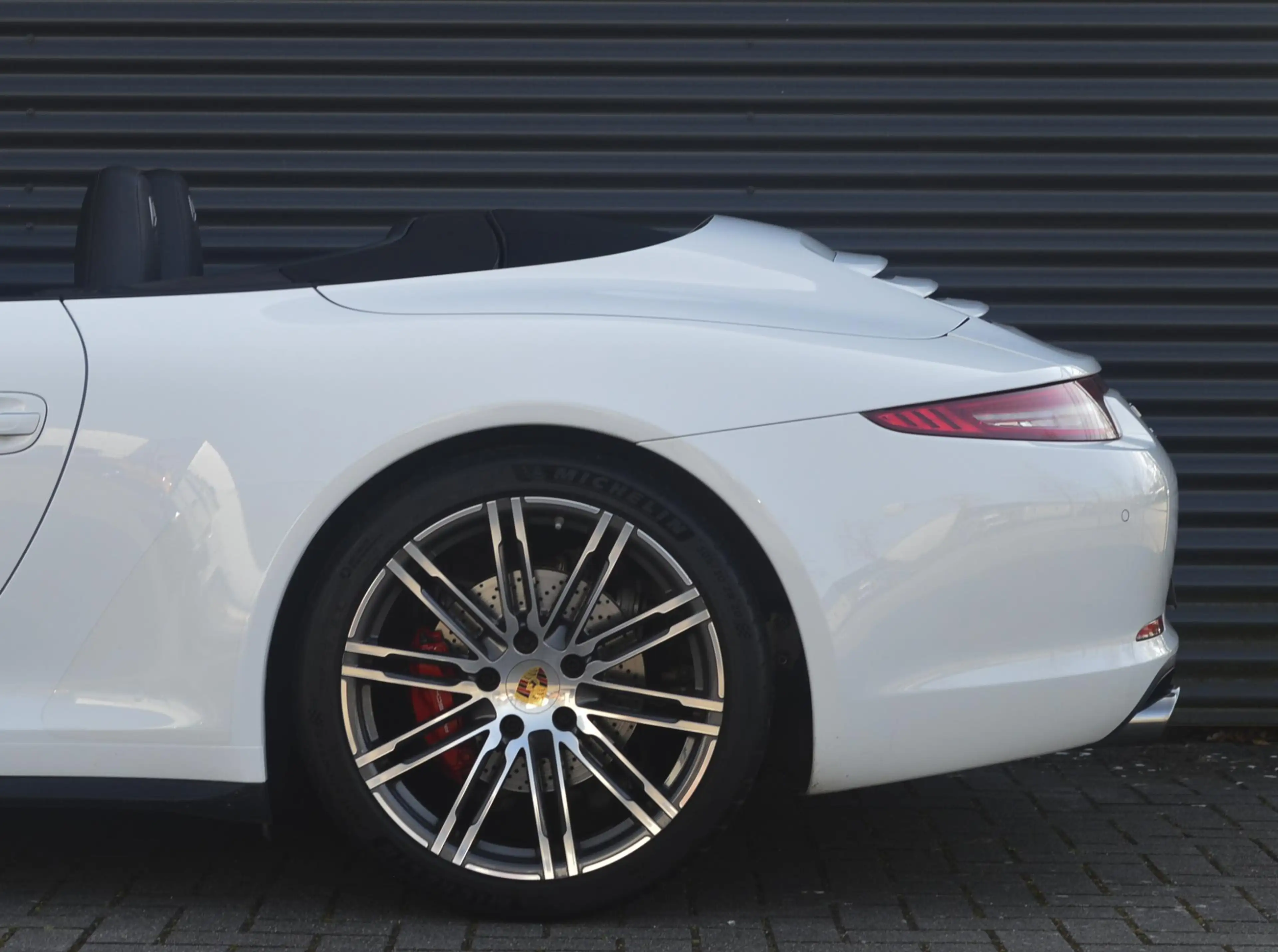 Porsche 991 991.1 3.8 Carrera 4S Cabriolet — photo 13