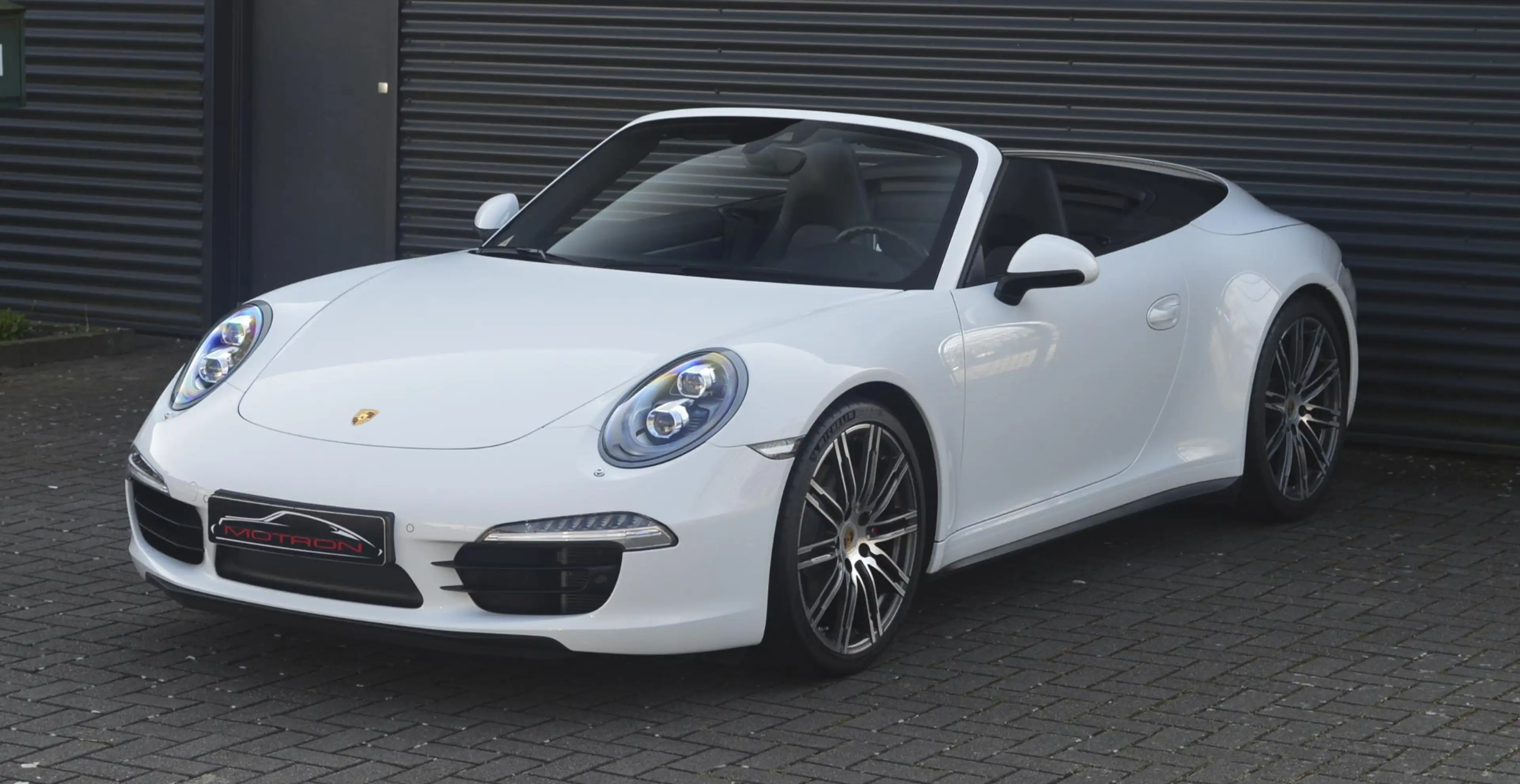 Porsche 991 991.1 3.8 Carrera 4S Cabriolet — photo 2