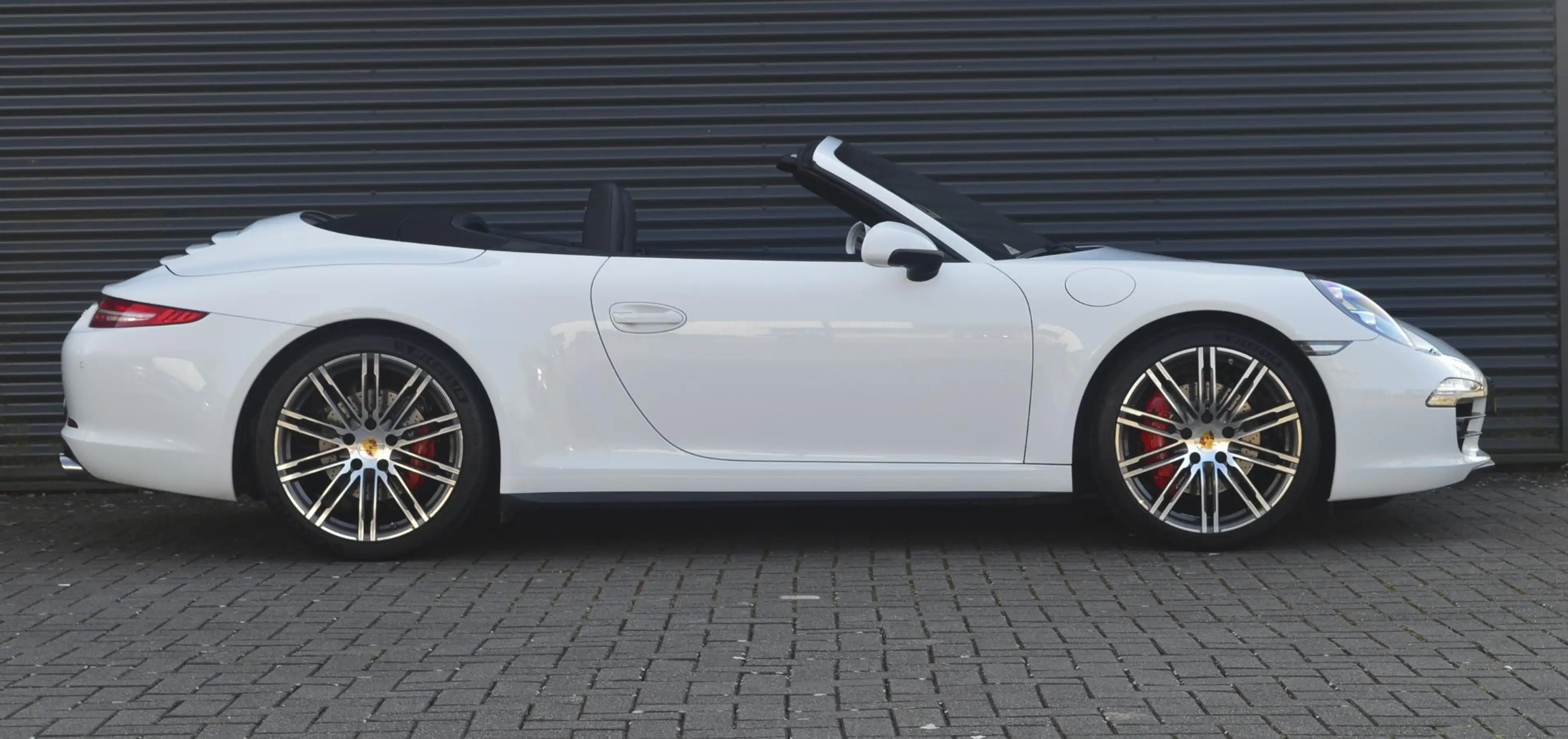 Porsche 991 991.1 3.8 Carrera 4S Cabriolet — photo 5