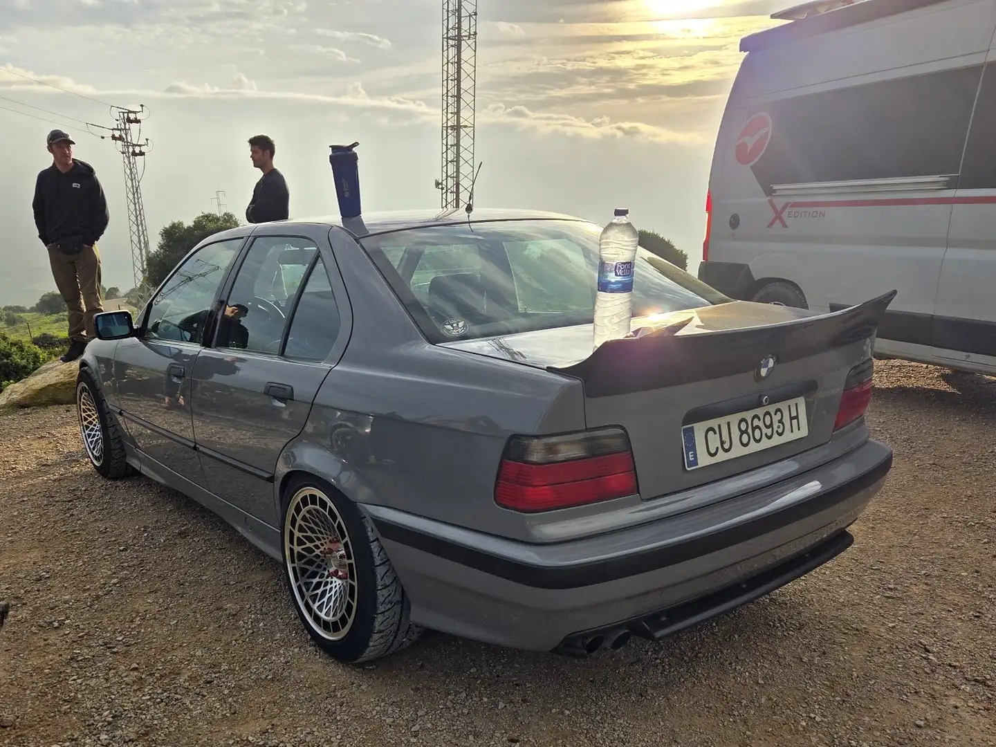BMW 325 325i - 2