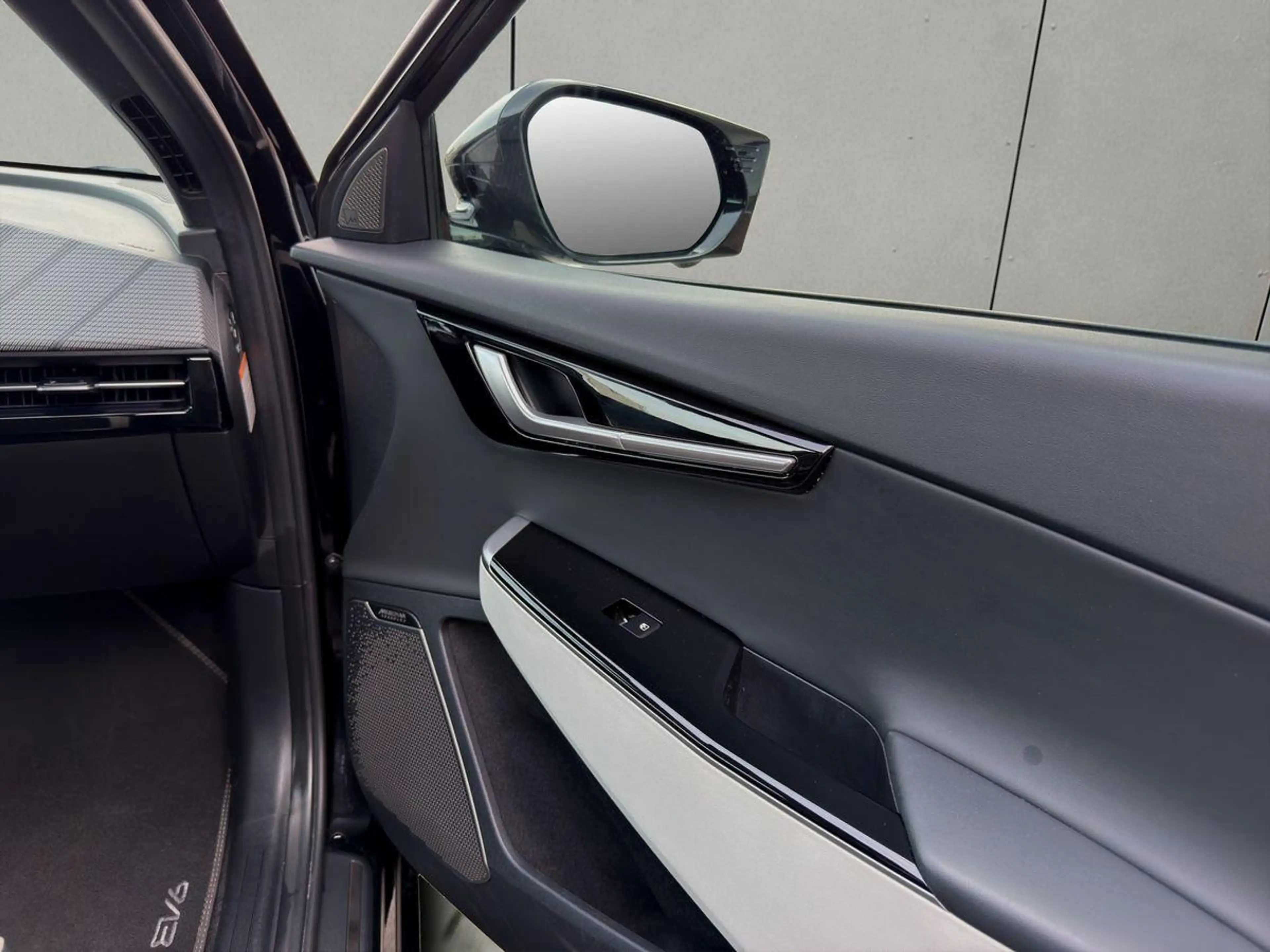 Kia EV6 GT-Line LongRange AHK HuD Meridian 96%SOH 360° — photo 14