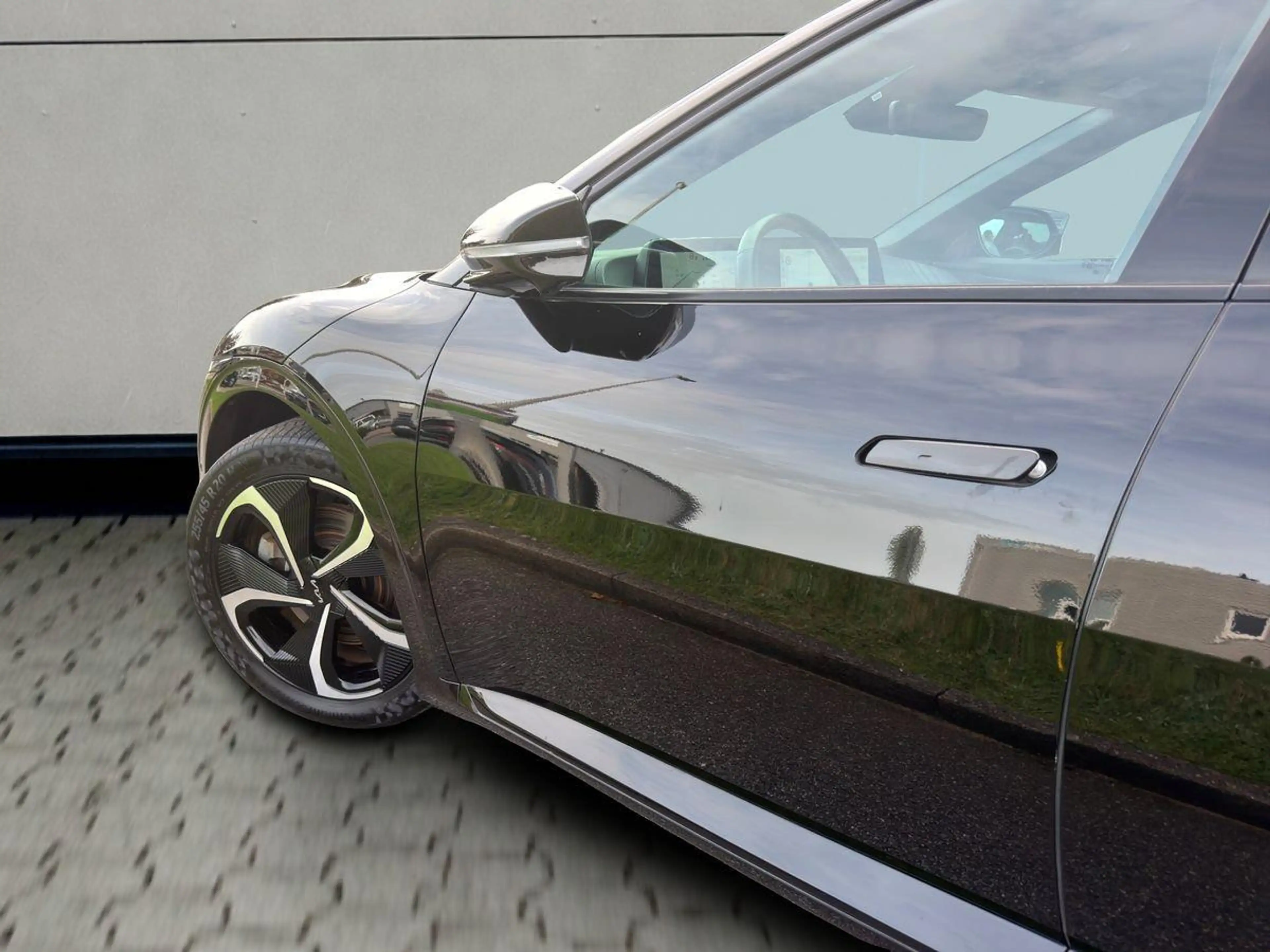 Kia EV6 GT-Line LongRange AHK HuD Meridian 96%SOH 360° — photo 5