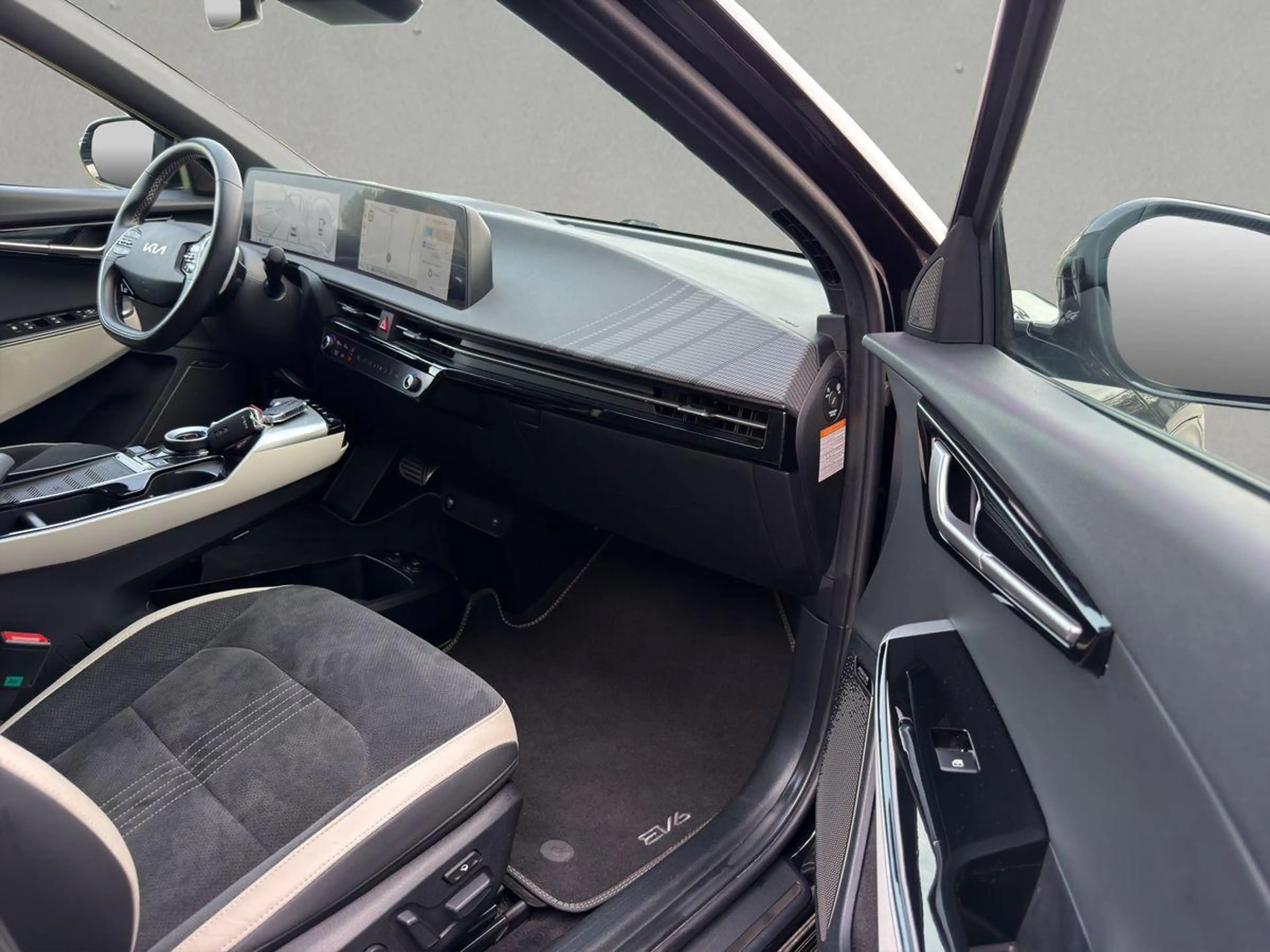 Kia EV6 GT-Line LongRange AHK HuD Meridian 96%SOH 360° — photo 13