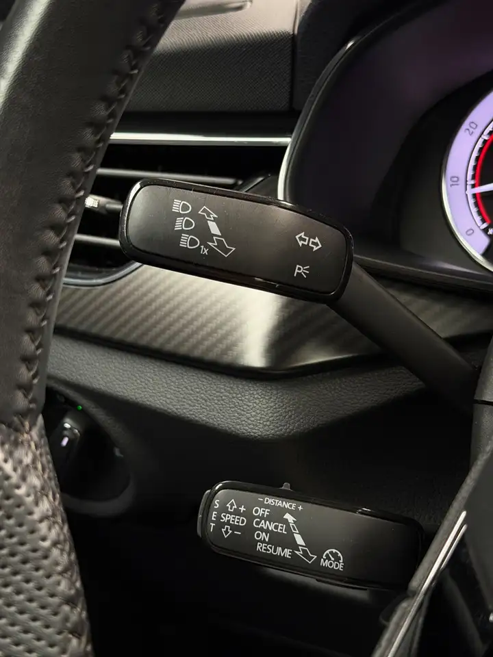 Skoda Kamiq 1.5 TSI Monte Carlo Pano CarPlay Camera, миниатюра 20