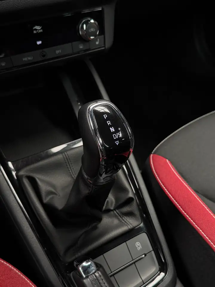 Skoda Kamiq 1.5 TSI Monte Carlo Pano CarPlay Camera, миниатюра 26