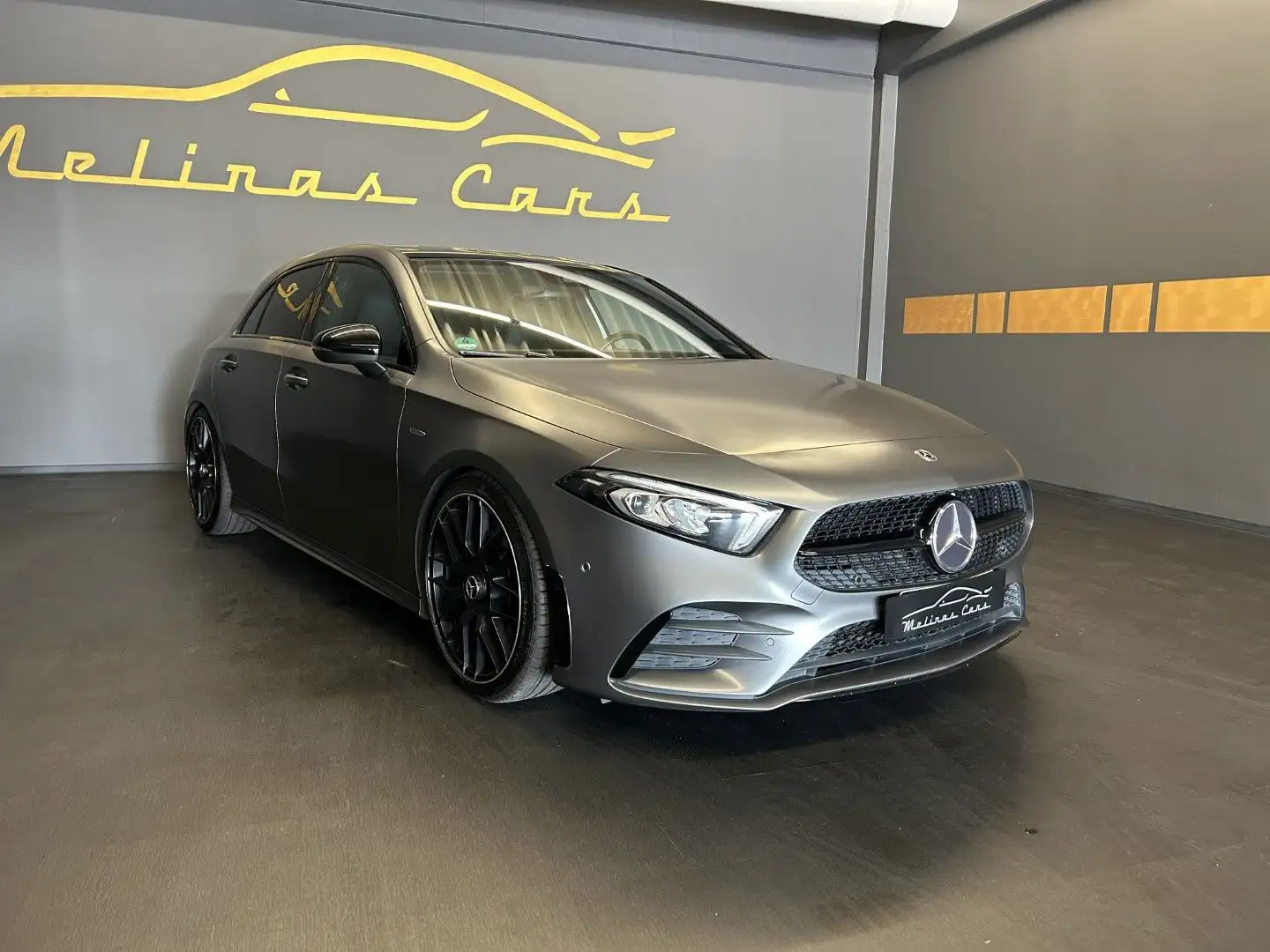 Mercedes-Benz A 250 A -Klasse Edition 1,AMG-Line,Junge Sterne. Gris - 2