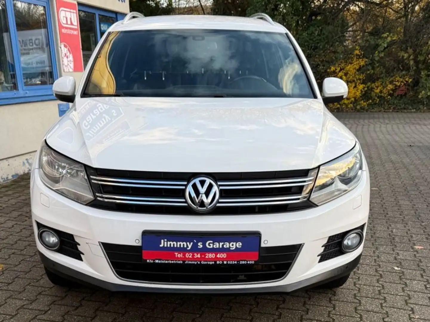 Volkswagen Tiguan Life BMT Navi AHK Weiß - 2