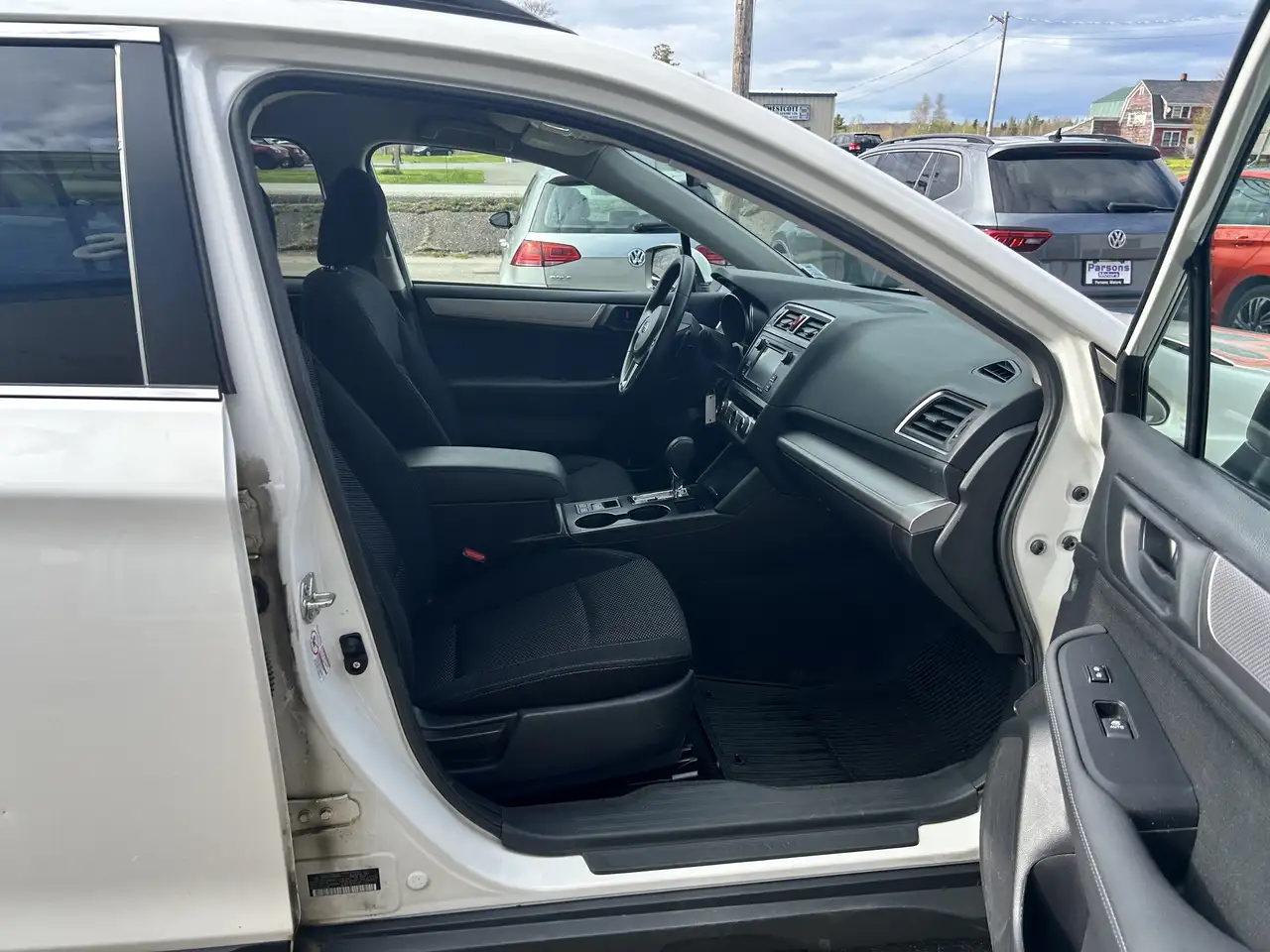 Subaru OUTBACK photo Subaru OUTBACK